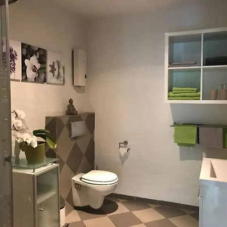 Apartman Cosy Near Center Landkern