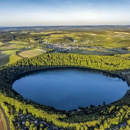 Apartman Cosy Near Center Landkern